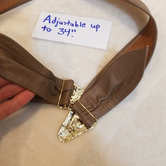 ?️?️Vintage 1980\'s Gold Retro Hammered Metal Soft Leather Belt 25\